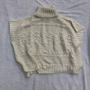 Loft Cable knit Poncho